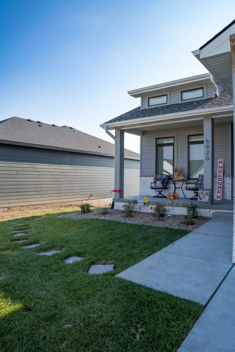 Full yard landscape design Elkhorn NE