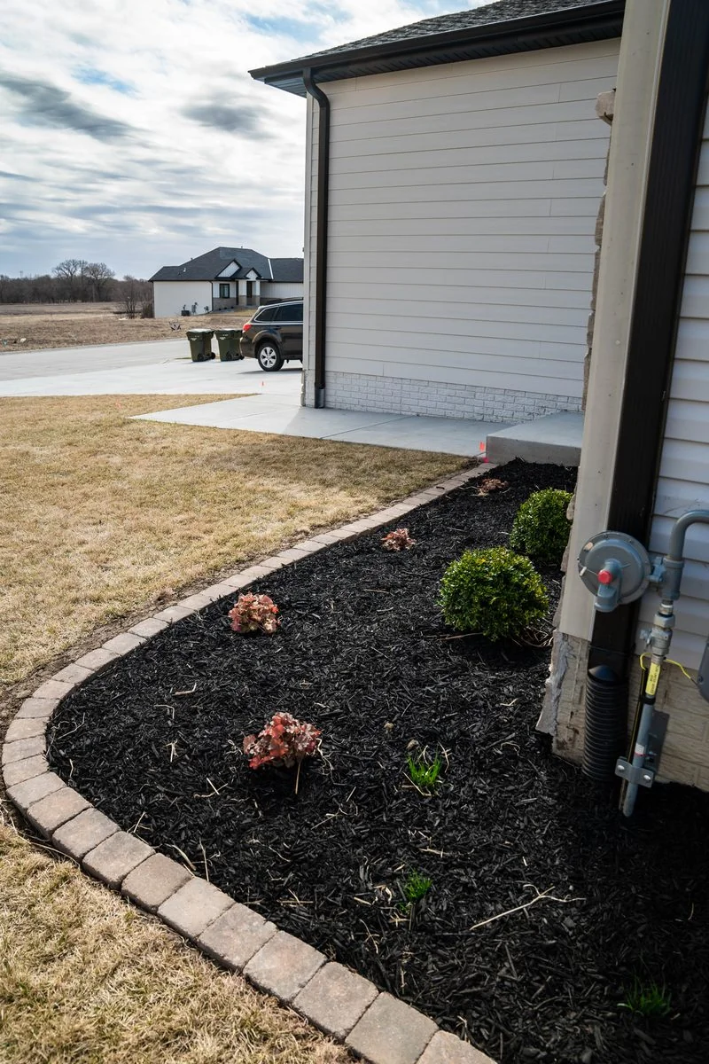 Landscape planting Lincoln NE